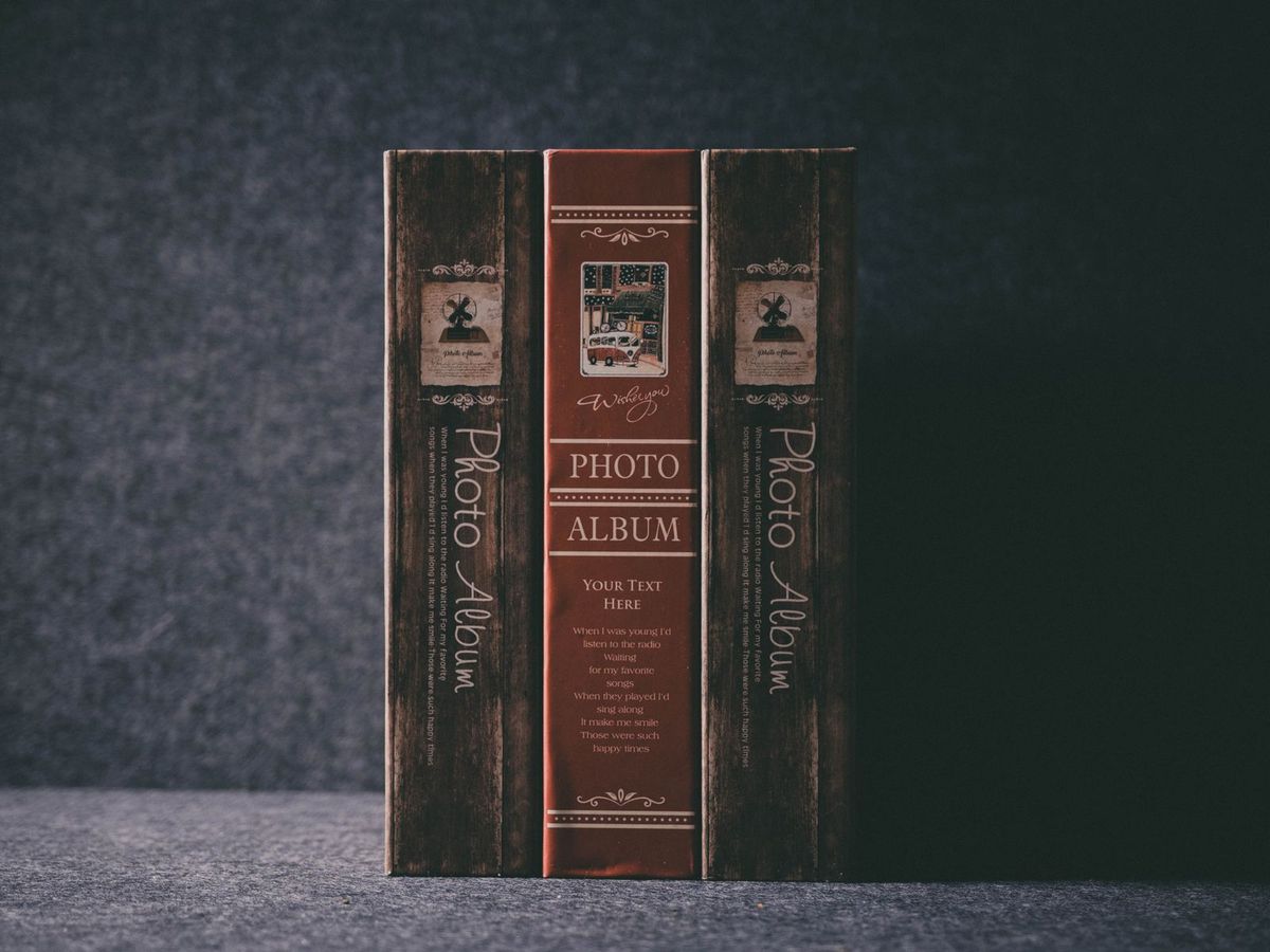 Personalized photo book — gift for aging parents