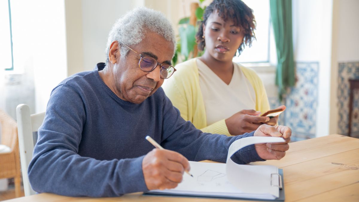 Daily Care Log: How to Track Care for an Aging Parent