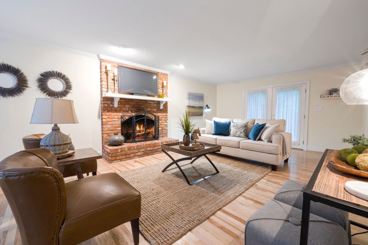 Home & Place — retirement guides