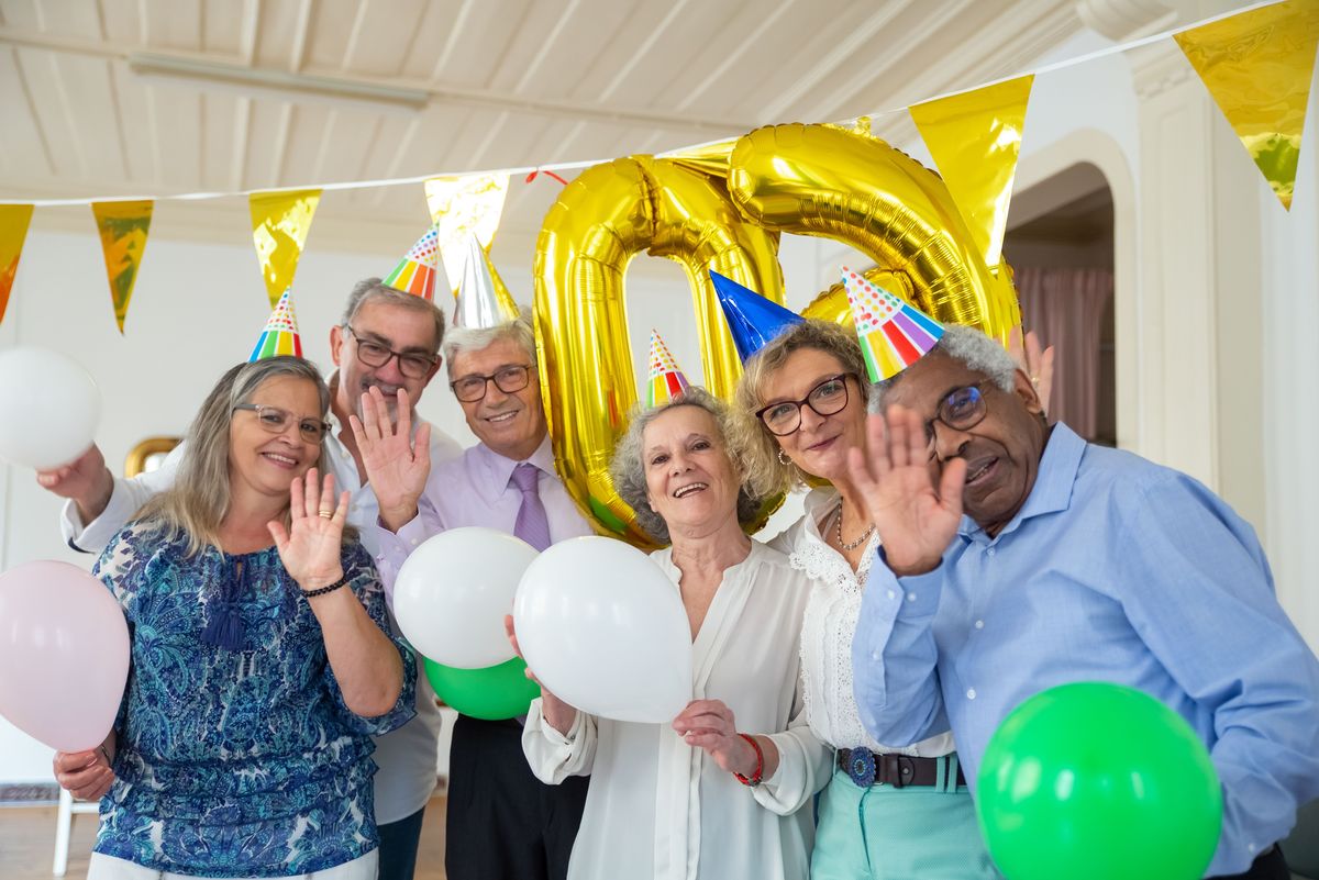 Retirement Party Ideas: Themes, Food, Drinks & Toasts